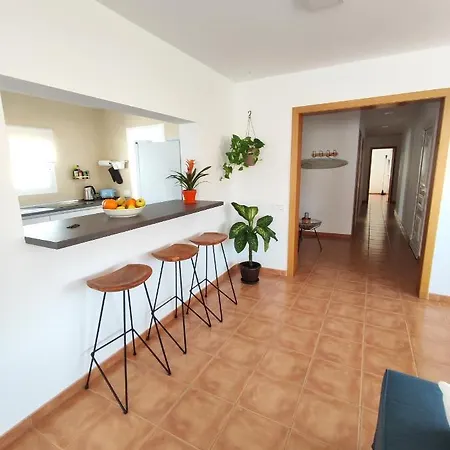 Chalet Casa Bermeja - *