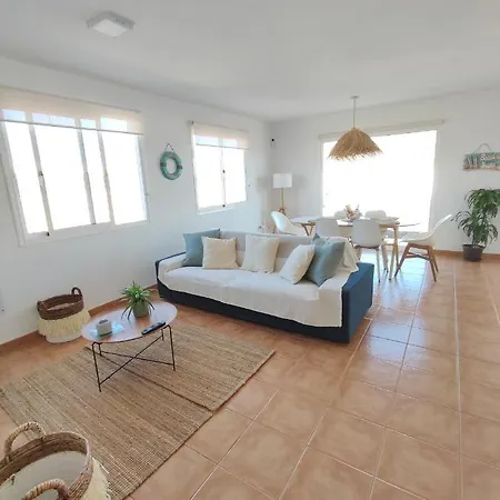 Casa Bermeja - * Тискаманита