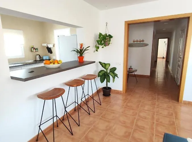 シャレー Casa Bermeja - *