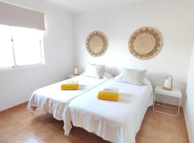 Casa Bermeja - *