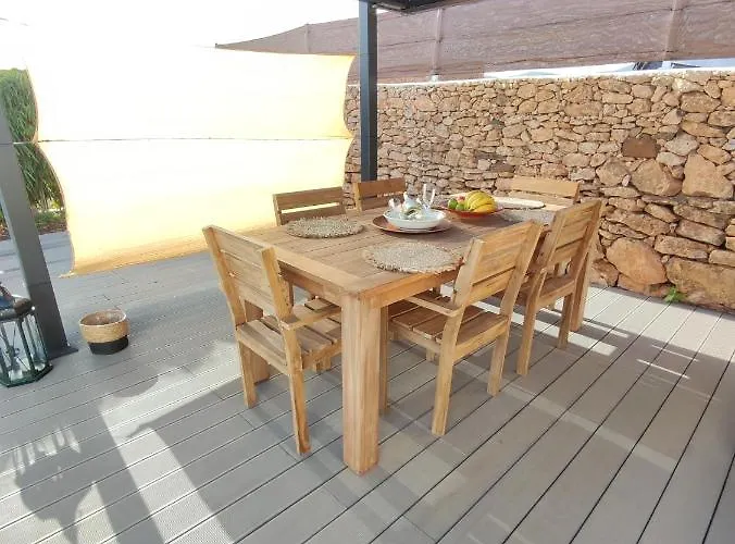 シャレー Casa Bermeja - *